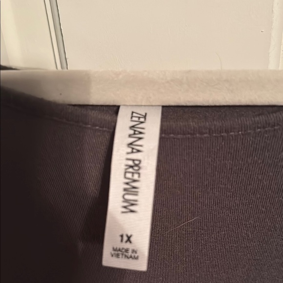 🏷️CLEARANCE🏷️Zenana Premium Charcoal dress - Picture 2 of 2